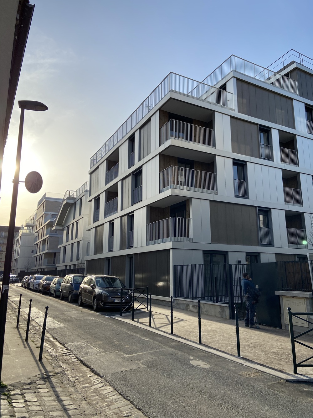 Location Place de parking Place de parking Rue du Ménil 92600 AsnièressurSeine Flatbay